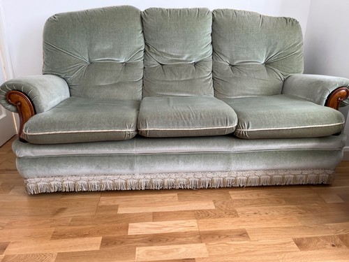 Light green velour suite